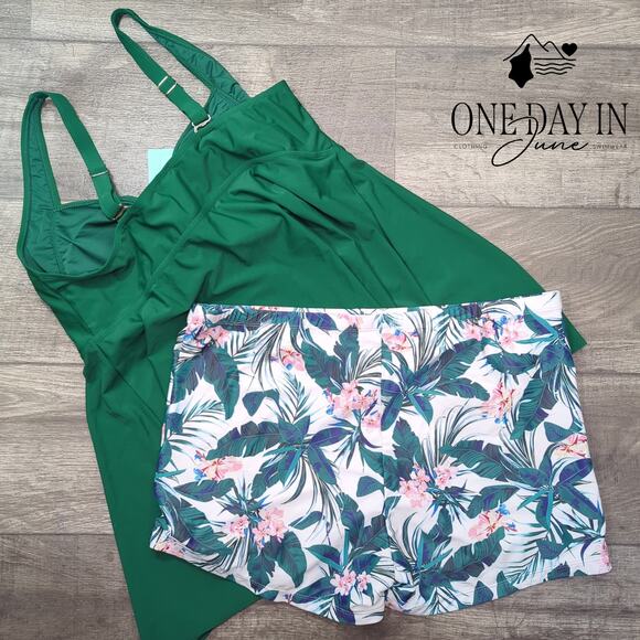 Aqua Eve Plus Size Boyshort Tankini Swimsuit Size 20W - Picture 6 of 6